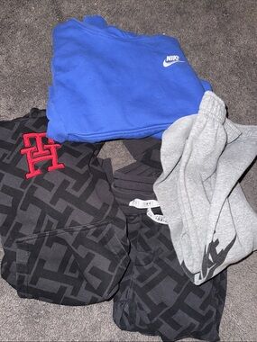 Bundle of Sweatshirt with Gray and Black Joggers Set